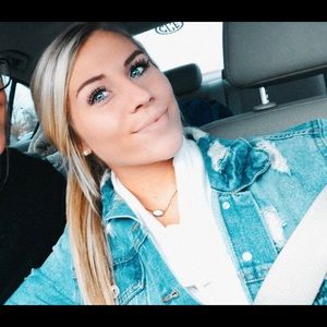 Meet your Posher, Kaitlyn